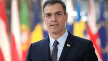 ШПАНСКИОТ ПРЕМИЕР КОНТРА ТРАМП: Не може да се игра руски рулет со судбината на милиони луѓе