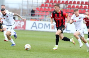 Цветковиќ го задржа Вардар на лидерската позиција (ВИДЕО)