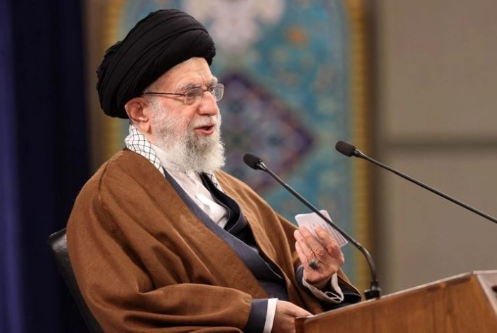 Ајатолахот не сакал неговиот син да го наследи, не го сметал за бистар