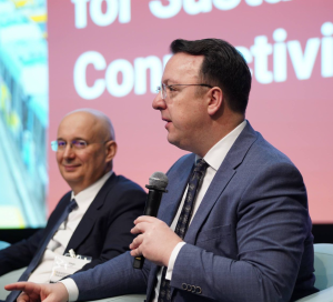 Македонија ги претстави инфраструктурните планови за коридорите 8 и 10 на економски форум во САД