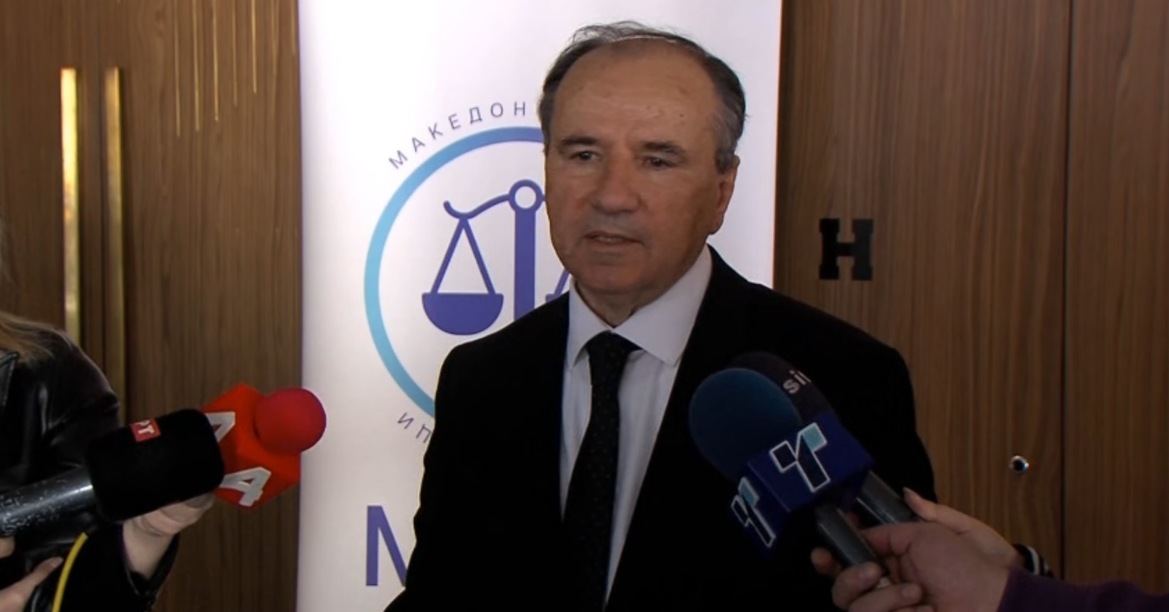 Трајанов: Во Македонија има 102 лица повратници од ИСИС, влијанието на Исламска држава е мало