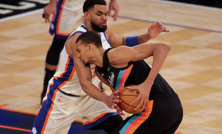 Вембањама не можеше да го спречи поразот на Сан Антонио во „Медисон Сквер Гарден“