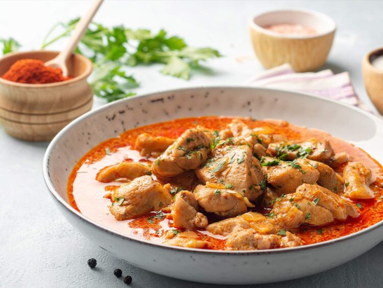 РЕЦЕПТ НА ДЕНОТ: Ѓувеч каков што не сте пробале – тајна состојка што го менува вкусот