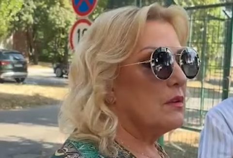 „Пуста мајка…“– Снежана Ѓуришиќ очајна поради смртта на братот на Дарко Лазиќ
