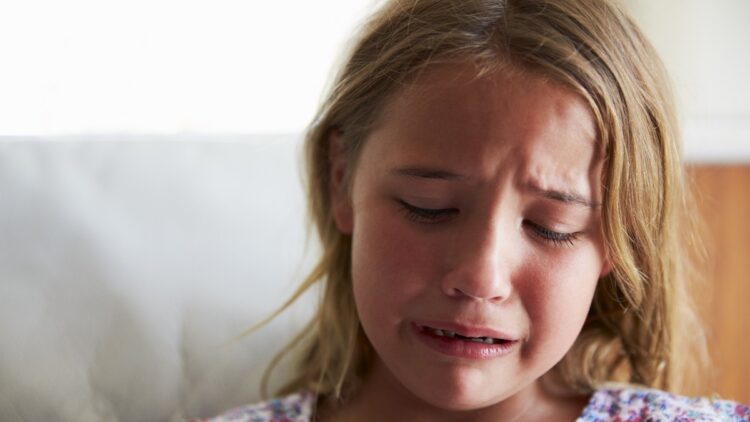 Кога растеме во дисфункционално семејство: Како детството влијае на нашето родителство