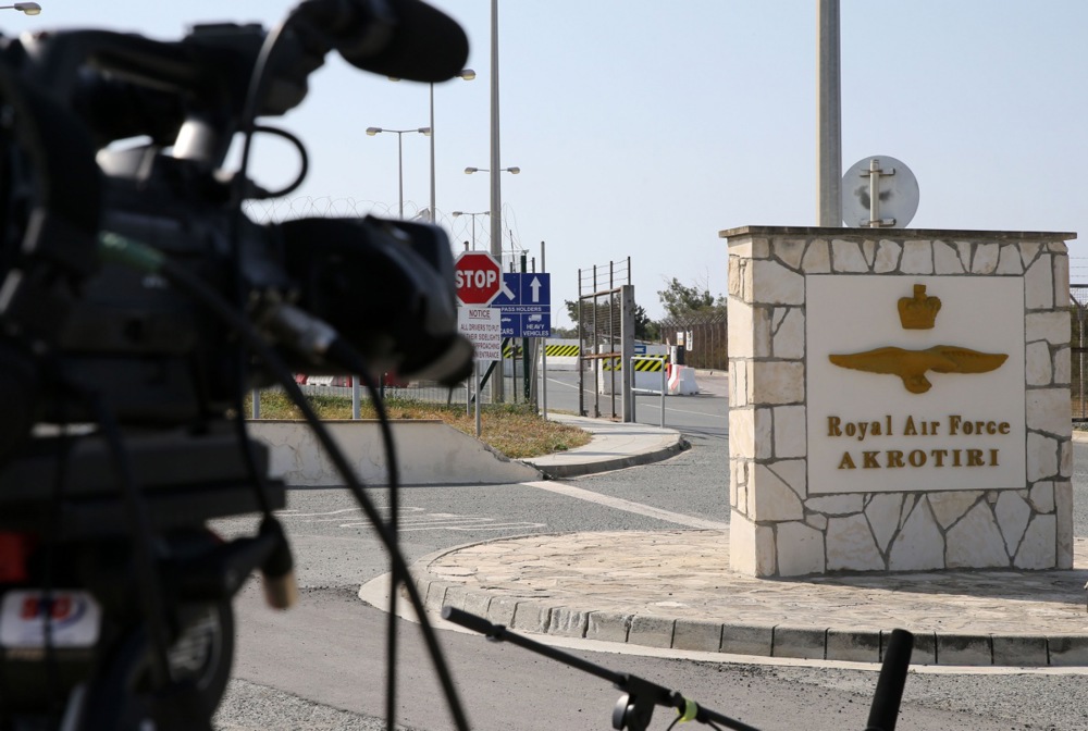 Кипар го подигна нивото на тревога, училиштата се затворени