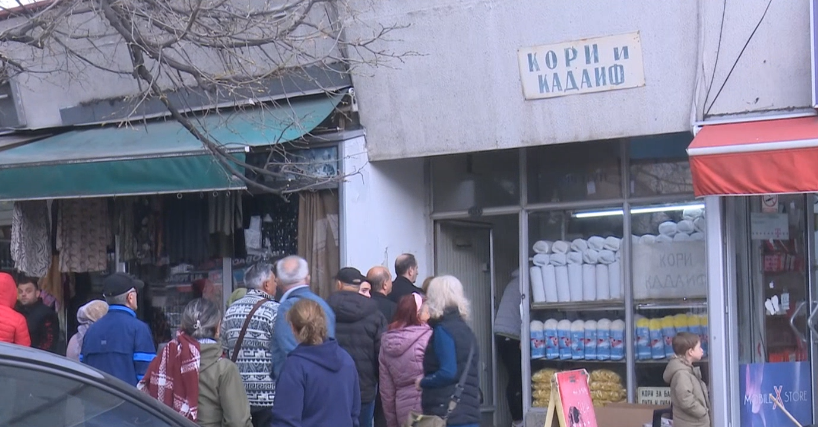 Од дедо до внук: Дуќанот што го чува вкусот на Бајрам – 50 години традиција: Кадаифот и корите што се пренесуваат од колено на колено