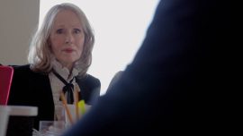 Фестивал на документарен филм во Солун: Жената што го победи Трамп и учителот што му одржа лекција на Путин