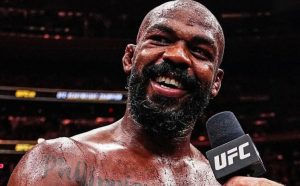 Џон Џонс повторно е во игра за историскиот настан на УФЦ во Белата куќа