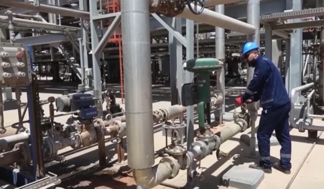 Кина врши притисок врз Иран да не го затвора Ормутскиот теснец: Им требаат нафта и гас