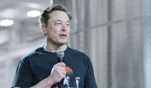 Tesla ќе ги снабдува британските домови со електрична енергија