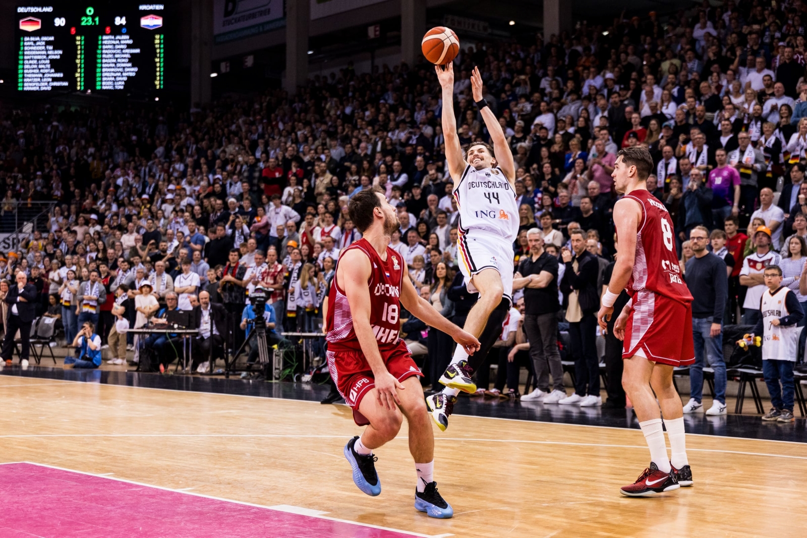 Хрватите прокоцкаа предност од 15 поени – пораз од Германија!