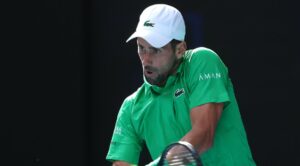 „Дали Ѓоковиќ воопшто ќе игра на Ролан Гарос?“