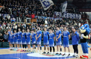 Куманово се разбуди и остана во игра за плејофот