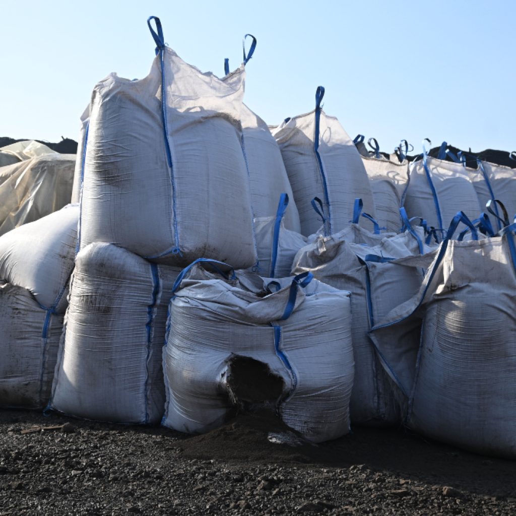 Измерени над 9,5 илјади тони прашина зад „Макстил“