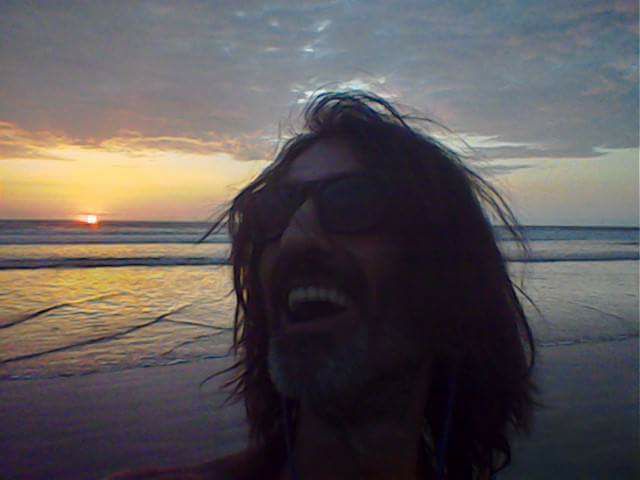 ФОТО: Познатите се простуваат од Кили