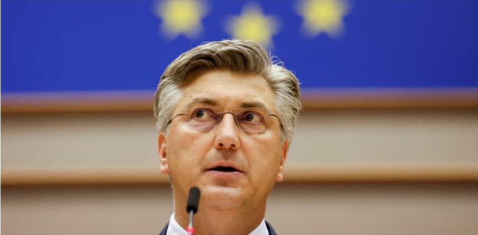 Пленковиќ: Новото кинеско оружје на Србија е прашање за НАТО