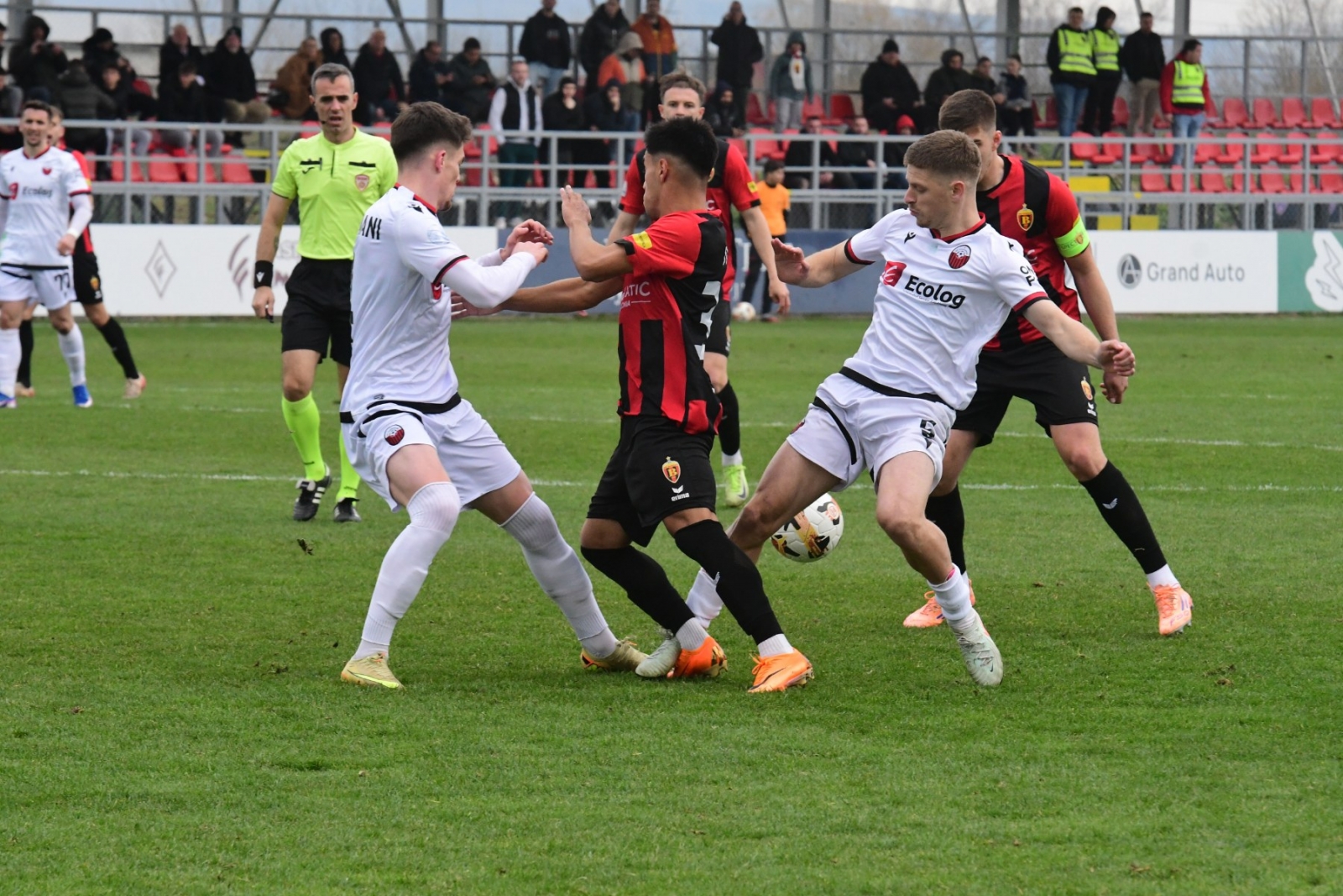 ФФМ жестоко ѝ возврати на Шкендија: Силекс молчи, вие се буните – каде бевте кога вашите гаѓаа со скалпели?