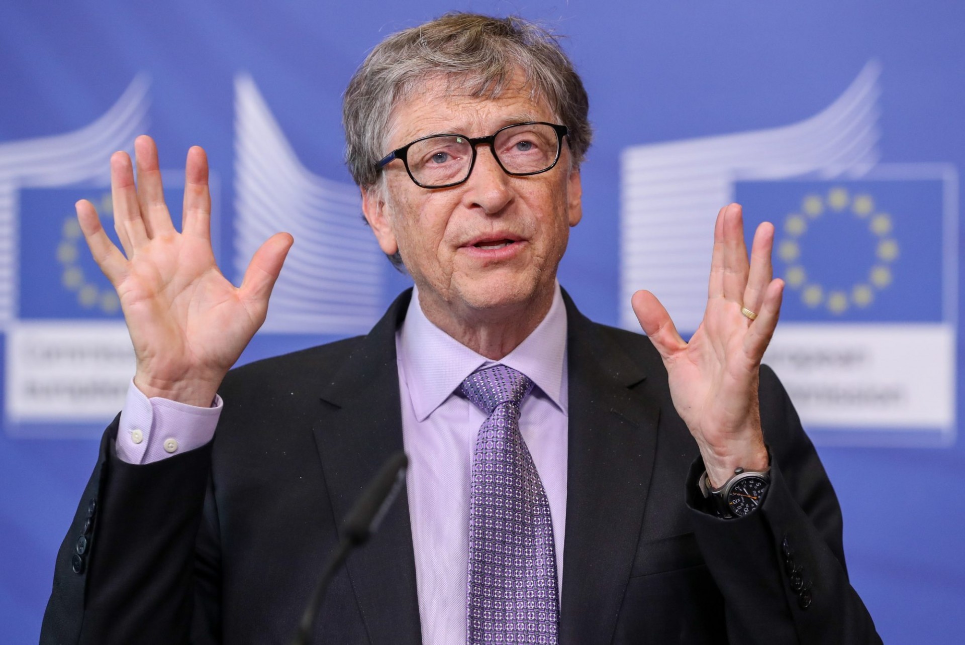 Бил Гејтс – новиот Нострадамус на економијата? Предвидува кризи и инвестира во иднината