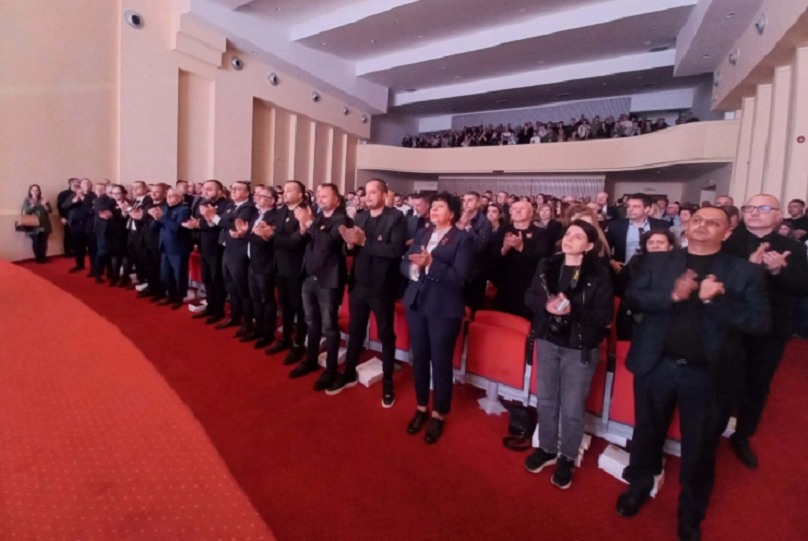 „Кочани ви благодари“: Признанија за медицинарите кои се бореа за спас на настраданите во „Пулс“