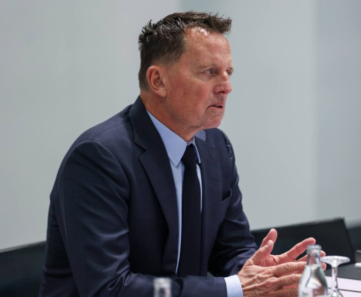 Косовците сакале да го убијат Гренел!?