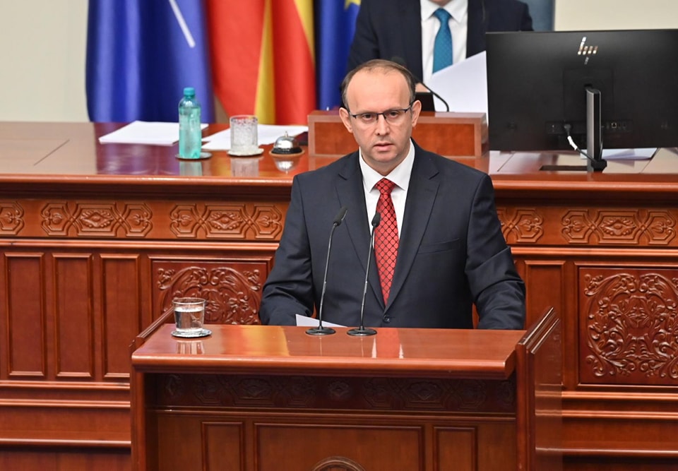 Гаши: Уставот не треба да се отвора парцијално, потребен е широк политички консензус