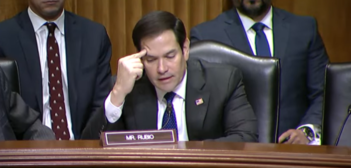 Рубио изјави дека Зеленски „лаже“ дека САД ги условуваат безбедносните гаранции со предавање на територија