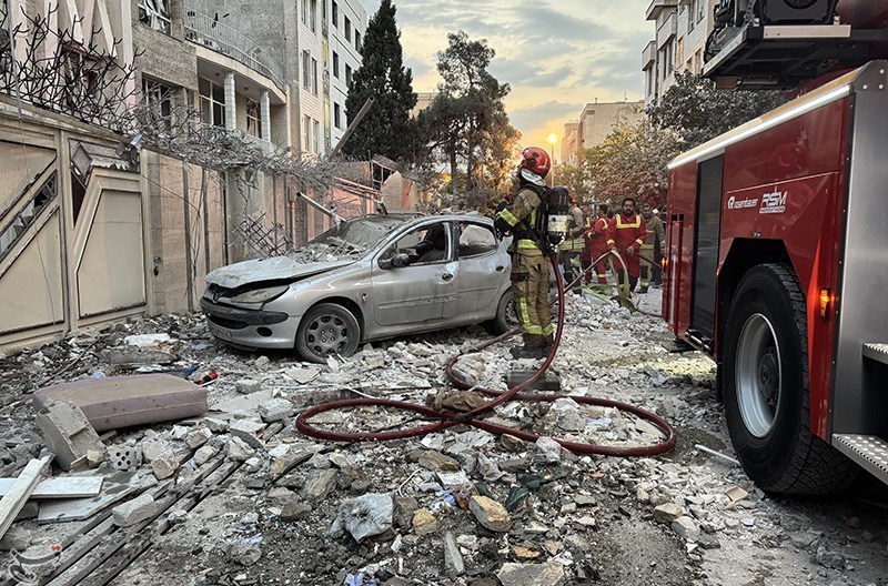 Иран го нападна Израел и го демантира Трамп дека во тек се преговори со САД