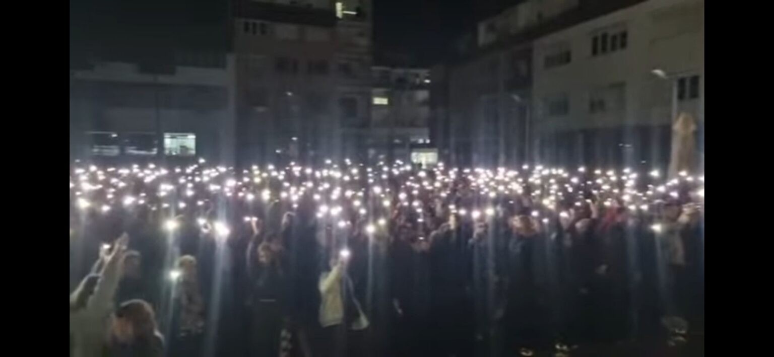 ШТИПЈАНИ НАПРАВИЈА „ЅВЕЗДЕНО НЕБО“: Им оддадоа почит на загинатите во „Пулс“