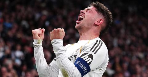 ВИДЕО: Хет-трик на Валверде и промашен пенал на Вини, Сити со -3 на реваншот во Англија!