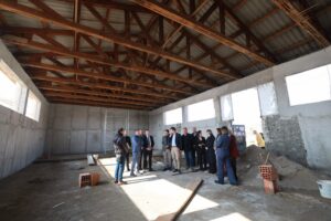 Перински и Андонов на терен – Василево добива енергетски ефикасен Дом на култура