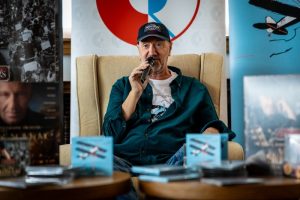 (ФОТО) Влатко Стефановски во Сплит претстави два нови албума – авторскиот албум Muscle Memory и албумот Guitar Sings, кој е дел од еден од најамбициозните дискографски проекти „Hitmaker“