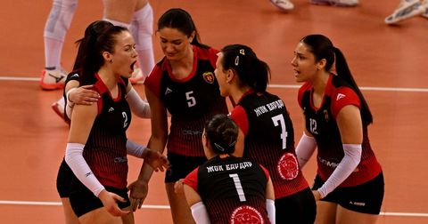 Наковски Волеј и Вардар ќе играат за Куп-титулата во женската одбојка