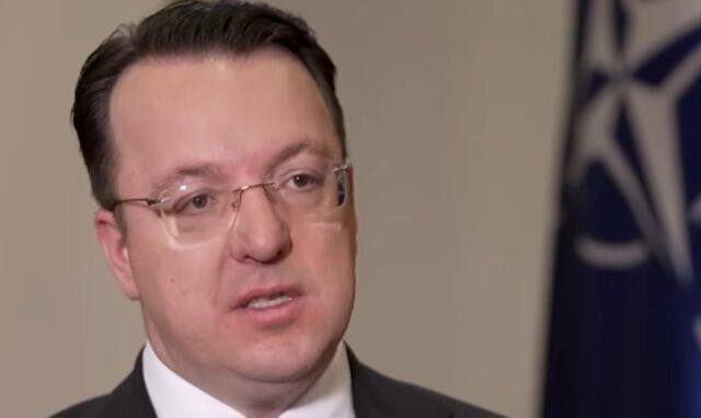 Николовски: Не мислам дека премиерот заборавил кој е Артан Груби и што правел