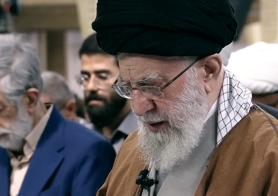 Иран: Ни го убија лидерот на работно место