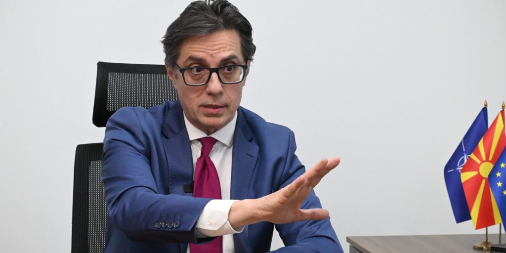 Пендаровски за „Призма“: Ризично e Македонија слепо да ја следи американската политика