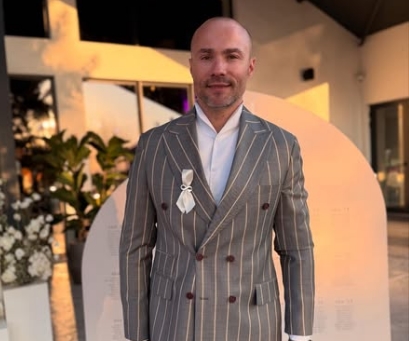 Аца Софронијевиќ надвор од себе со танц кој стана хит на Интернет (видео)