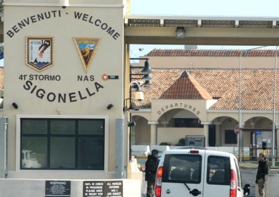 ТРАМП КАЖА ДЕКА ФРАНЦИЈА Е БЕСКОРИСНА ОТКАКО ТАА НЕ ДОЗВОЛИ ПРЕЛЕТИ НА АВИОНИ ШТО ОДАТ КОН ИЗРАЕЛ