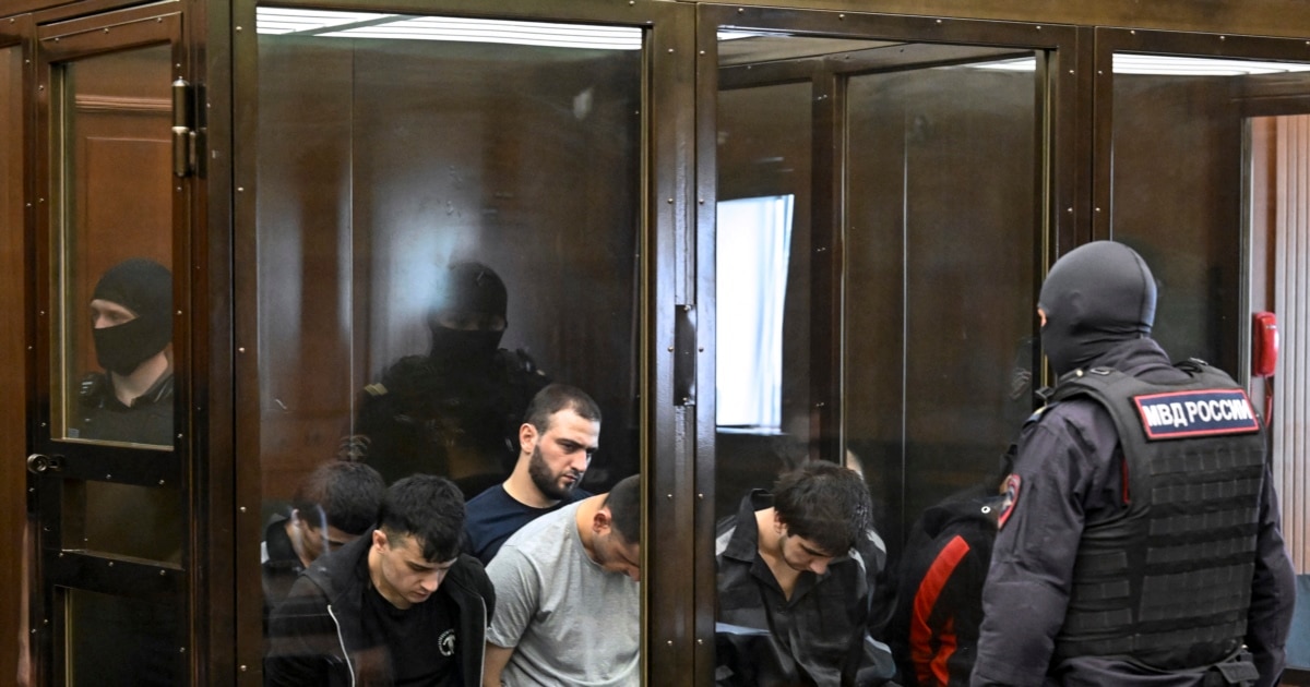 Доживотен затвор за 15 лица за терористичкиот напад во Москва во 2024