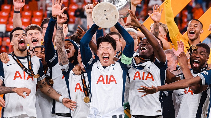 Тотнем подготвува огромна чистка, само девет фудбалери се сигурни