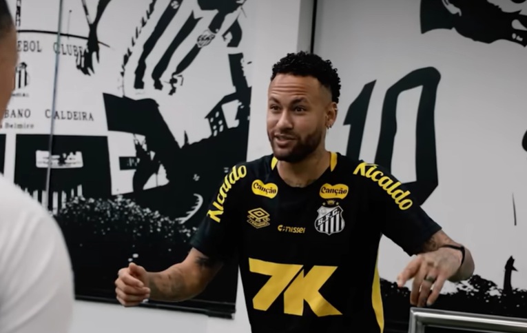 Нејмар се најде на поширокиот список со репрезентативци на Бразил