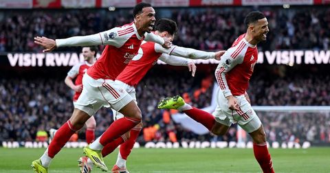 Лондон и понатаму е црвен: Арсенал го преживеа Челзи (ВИДЕО)