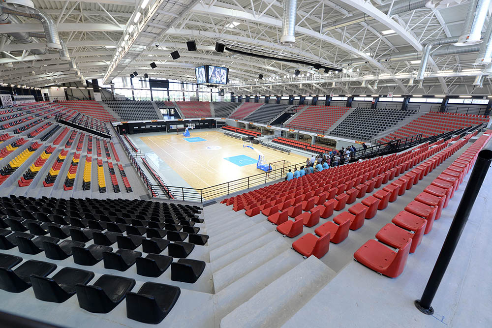 Тројца приведени на натпреварот МЗТ – Работнички, фрлале предмети во салата