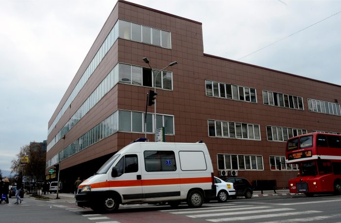 Државјанин на Албанија лажел во Градска болница дека е повреден при сообраќајна несреќа – лекарите утврдиле прострелна рана!