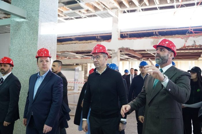 НИКОЛОСКИ: Поставен нов радарски систем на охридскиот аеродром, создаваме нова слика за аеродромите