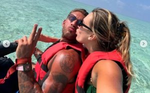 (ВИДЕО+ФОТО) СЕ ЗАЉУБИЛЕ ДОДЕКА ТОЈ СÈ УШТЕ БИЛ ВО БРАК, НЕЈЗИНИОТ БИВШ СЕ САМОУБИЛ: Љубовната приказна на Арина Сабаленко со најлош можен почеток