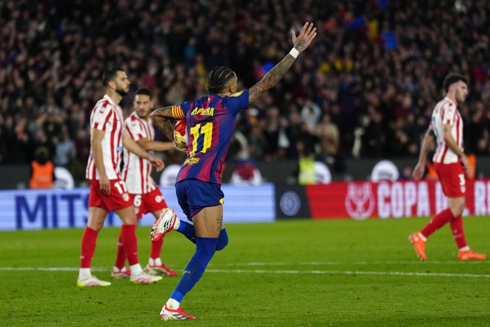 (Видео) Барселона победи, Атлетико оди во финалето