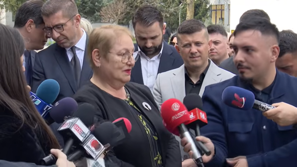 Не се обратив со заканувачки или навредлив тон – вели новинарот Адеми за комуникацијата со Јаневска