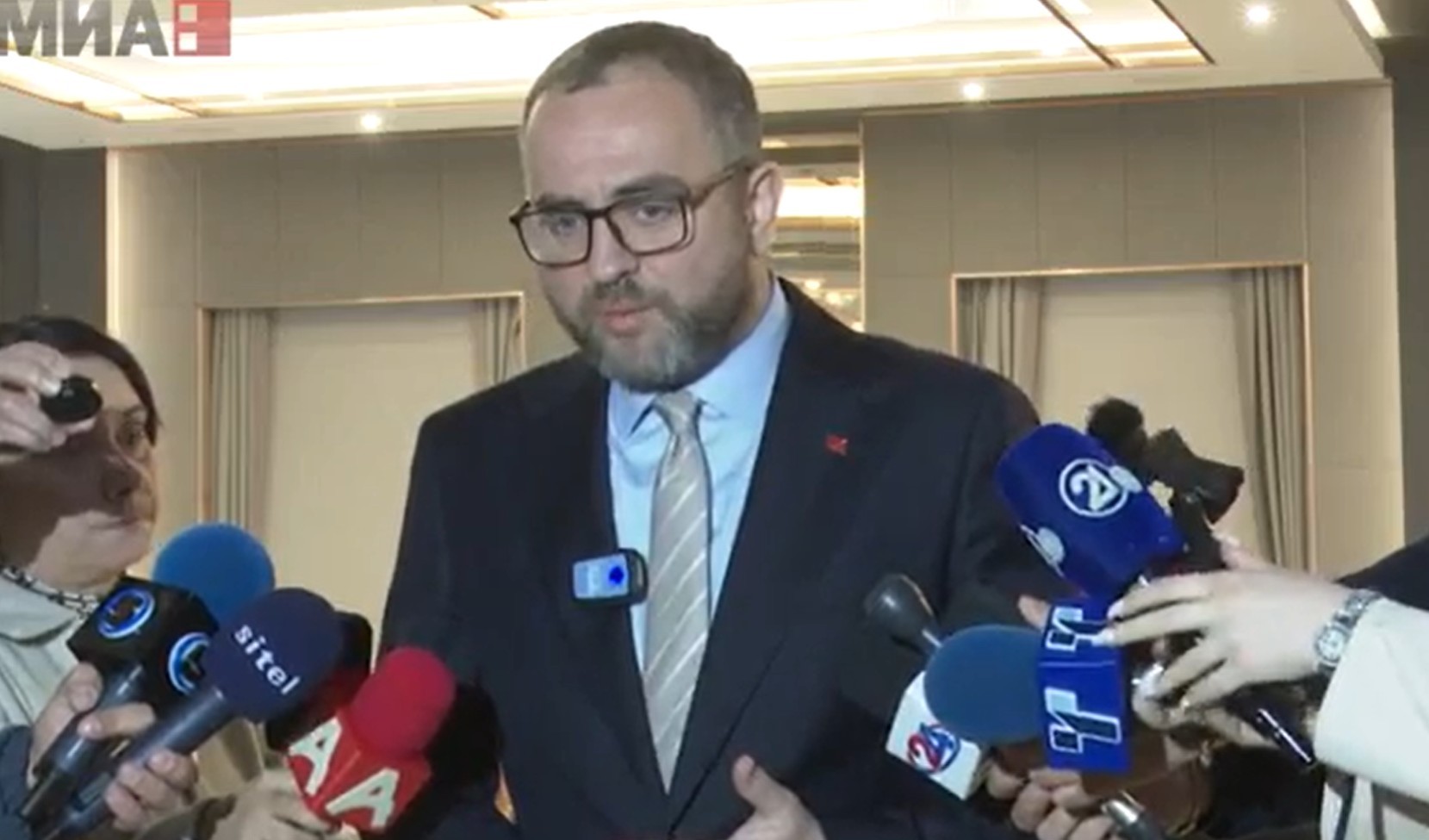 „БАРАМЕ РЕШЕНИЕ КАКО СИСТЕМОТ ДА ОДГОВОРИ 24/7“: Тошковски вели се бараат модели за брзи реакции при семејно насилство