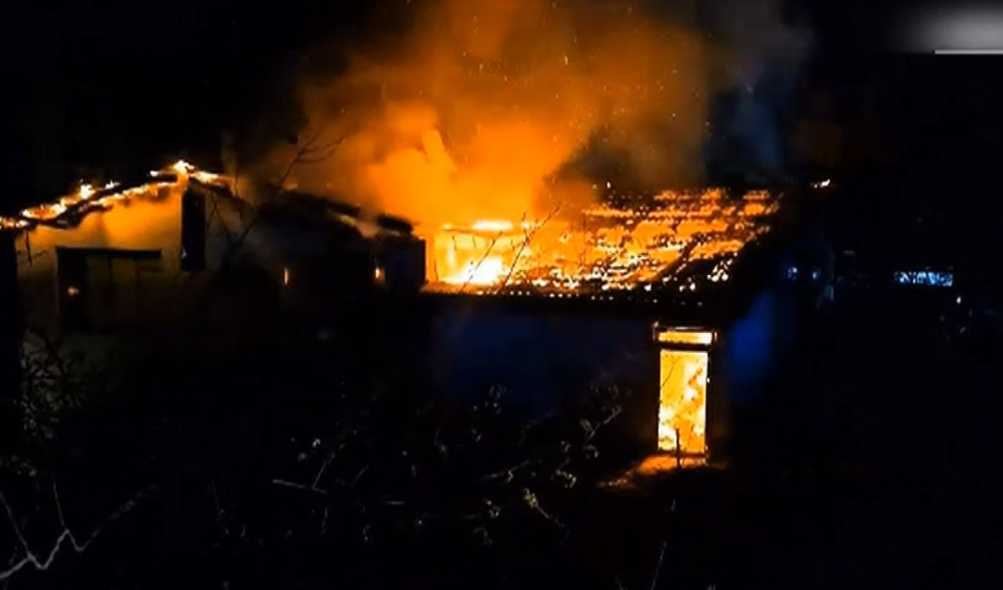 Мицкоски: Македонија системски подобро реагираше по пожарот во Кочани од Швајцарија во Кран Монтана